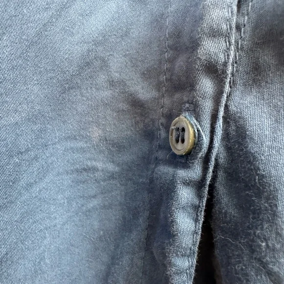 Xirena Size Large Blue Woven Cotton Collared Button Front Blaine Top - Picture 4 of 9